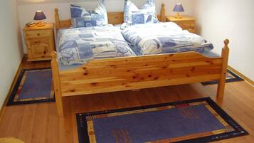 3 Schlafzimmer, Reisekinderbett, WLAN