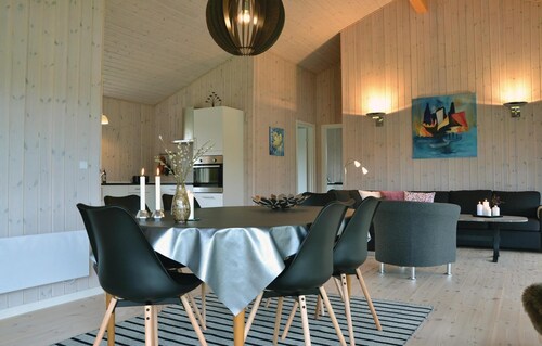 Cozy home in Jægerspris with WiFi