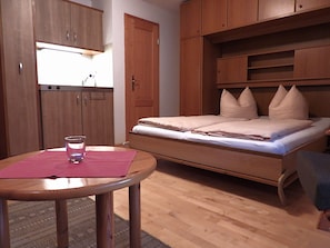 1 chambre, Wi-Fi, draps fournis