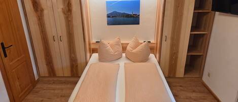 1 Schlafzimmer, WLAN, Bettwäsche