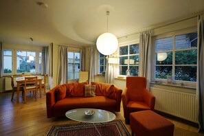 Immagine non classificata, 2 di 21, pulsante