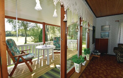 2 bedroom stunning home in Mjöback