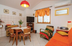 Fernseher, Kamin