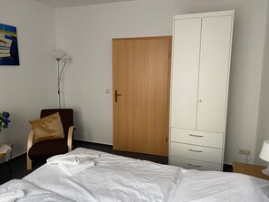 1 bedroom, WiFi, bed sheets - FW Muschel - House Seewind Warnemünde - Object 25830 (Rostock)
