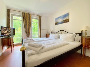 3 Schlafzimmer, Bügeleisen/Bügelbrett, WLAN, Bettwäsche