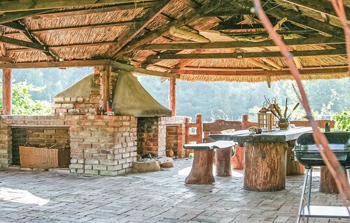 Gemütliches Haus mit 4 Schlafzimmern in.