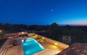 Pool - Beautiful home in Vodnjan (Vodnjan)