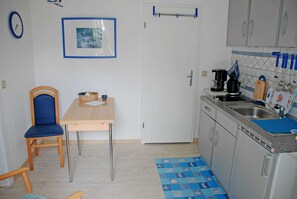 Refrigerador y microondas 