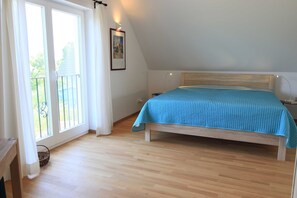 2 chambres, bureau, Wi-Fi, draps fournis