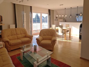 TV - Vacation apartment Schick - Holiday apartment Schick (Trassenheide)