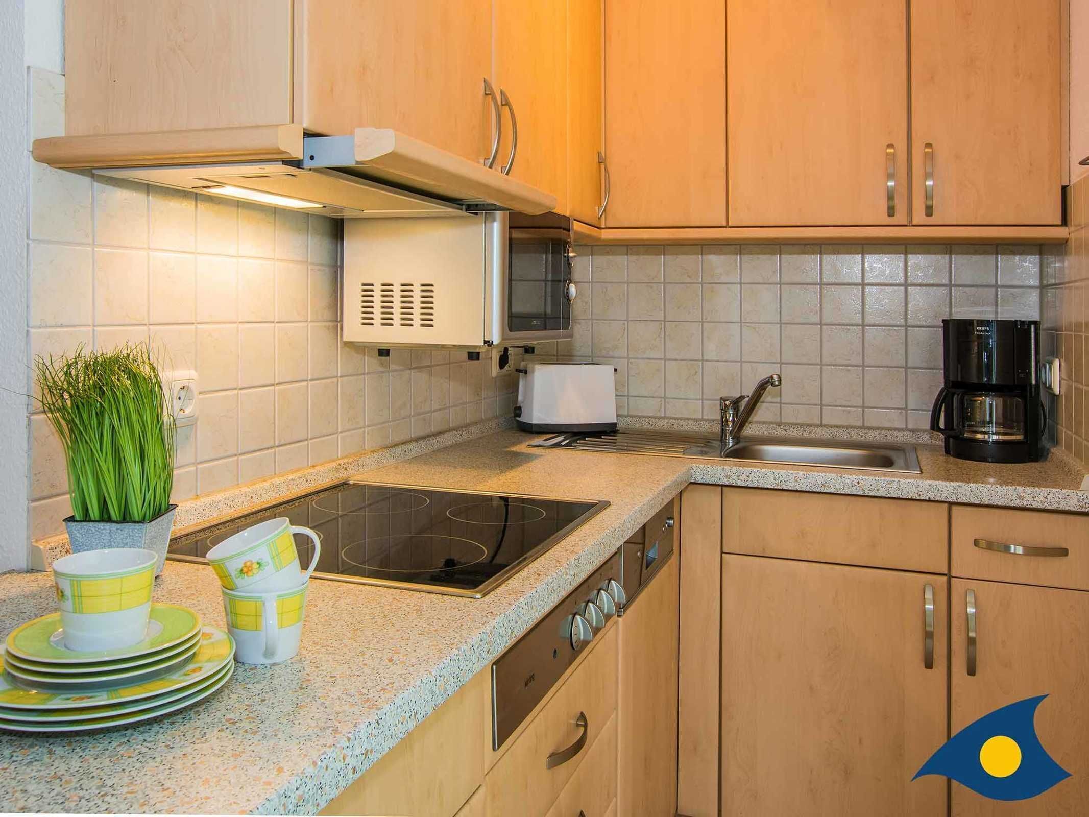 Fridge, microwave, dishwasher, coffee/tea maker