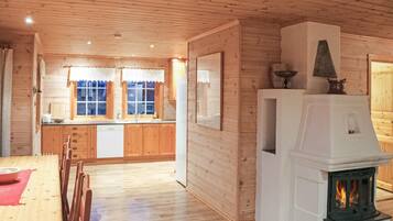 Fridge, stovetop, dishwasher, coffee/tea maker