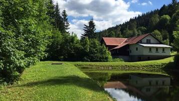 Enceinte de lâhĂ©bergement