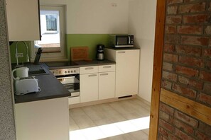 Microwave, oven, dishwasher