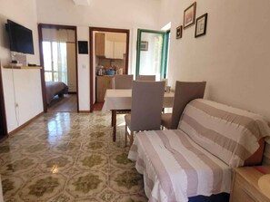 2 Schlafzimmer, Bügeleisen/Bügelbrett, Internetzugang