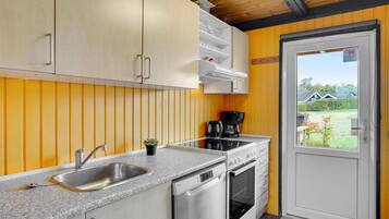 Kühlschrank, Herdplatte, Geschirrspüler