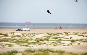 Nær stranden