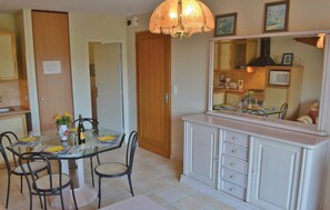 Dining - Pet friendly home in Plomeur (Plomeur)