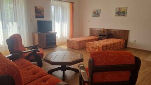 2 bedrooms, WiFi - Holiday home with outdoor pool (Bezděkov/Chotěboř)