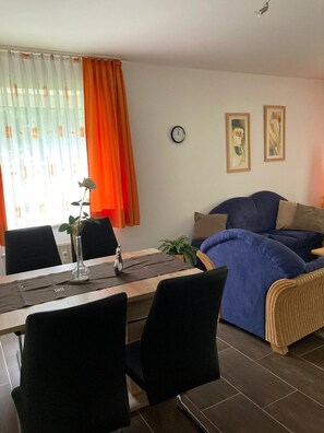 Uklassifisert bilde, 5 av 8, knapp