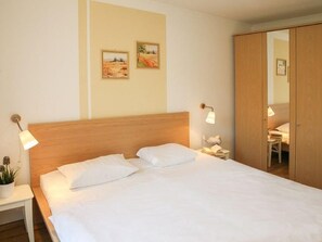 1 bedroom, WiFi - (102) 2-room apartment - lake view - apartment complex Baltic Sea view (Kühlungsborn)