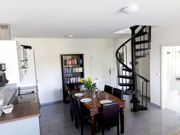 Niet-geclassificeerde afbeelding, 1 van 32, knop