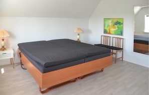 2 bedrooms, free WiFi