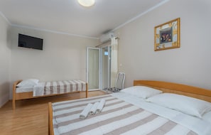 2 chambres, Wi-Fi gratuit, draps fournis