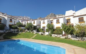 Outdoor pool - Gorgeous home in Montejaque with swimming pool (Montejaque)