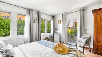 3 slaapkamers, een kluis op de kamer, wifi, beddengoed