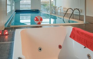 Piscine couverte
