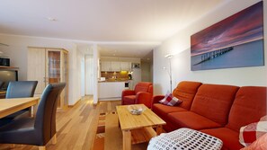 TV - Beachfront apartment Caspar David 06 in Binz, (ID 006) - Caspar David 06 (Binz)