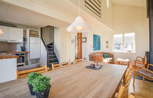 Dining - Pet friendly home in Ebeltoft (Ebeltoft)