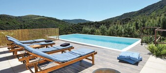 Fantastiskt hem i St Nazaire de Ladarez