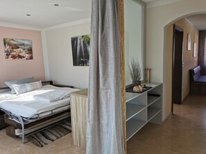 3 bedrooms, WiFi, bed sheets - Apartment 1st floor - Weberhof (Egenhofen)