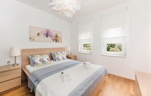 3 chambres, lit de bébé portatif, accès au Wi-Fi (inclus)