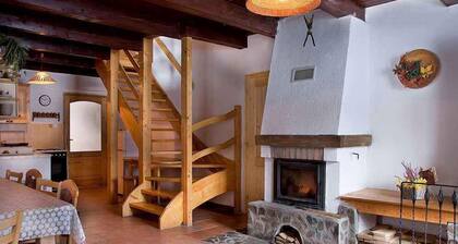 Holiday home with outdoor pool and sauna at Lake Lipno