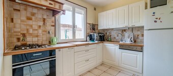 Stunning home in Bassan with WiFi
