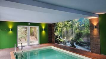 SisÀuima-allas, lÀmmitetty uima-allas