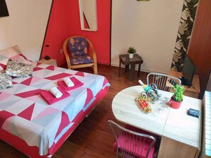 1 bedroom, free WiFi - Studio with terrace and Internet (Medulin)