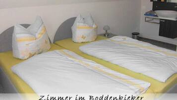 2 Schlafzimmer, Reisekinderbett, WLAN