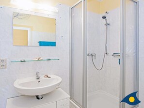 Shower, towels - Villa Cosima - VC 13 (Heringsdorf)