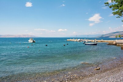 Holiday apartment with sea view