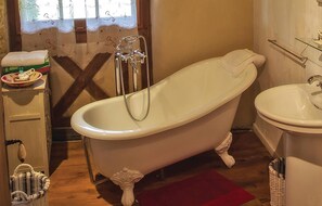 وحدات دش مع أحواض استحمام