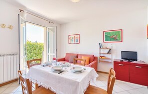 Dining - Pet friendly apartment (S.Bartolomeo Mare IM)