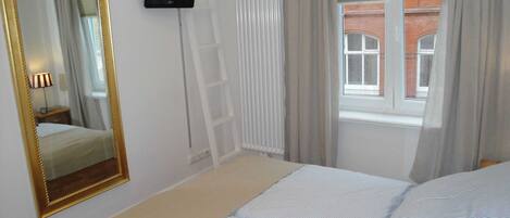 4 chambres, coffres-forts dans les chambres, lit parapluie, Wi-Fi