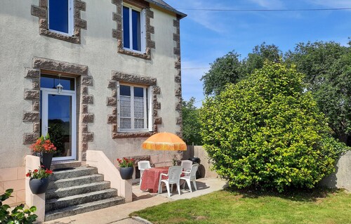 Amazing home in Morlaix with WiFi