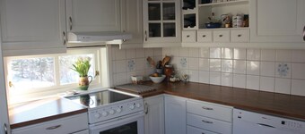 Awesome home in Svolvær with WiFi