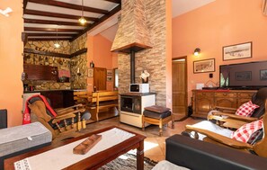 Smart-TV, peis og bordtennis