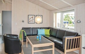 Téléviseur, foyer, lecteur de DVD